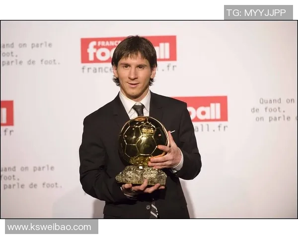 全球足球明星简要资料与成就盘点,了解他们的辉煌历程与影响力